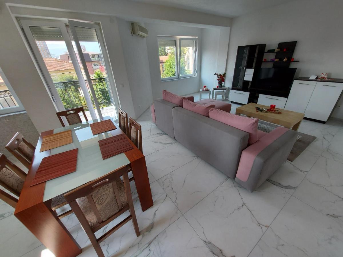 Xxl Apartments City Centar 1 بيتولا المظهر الخارجي الصورة