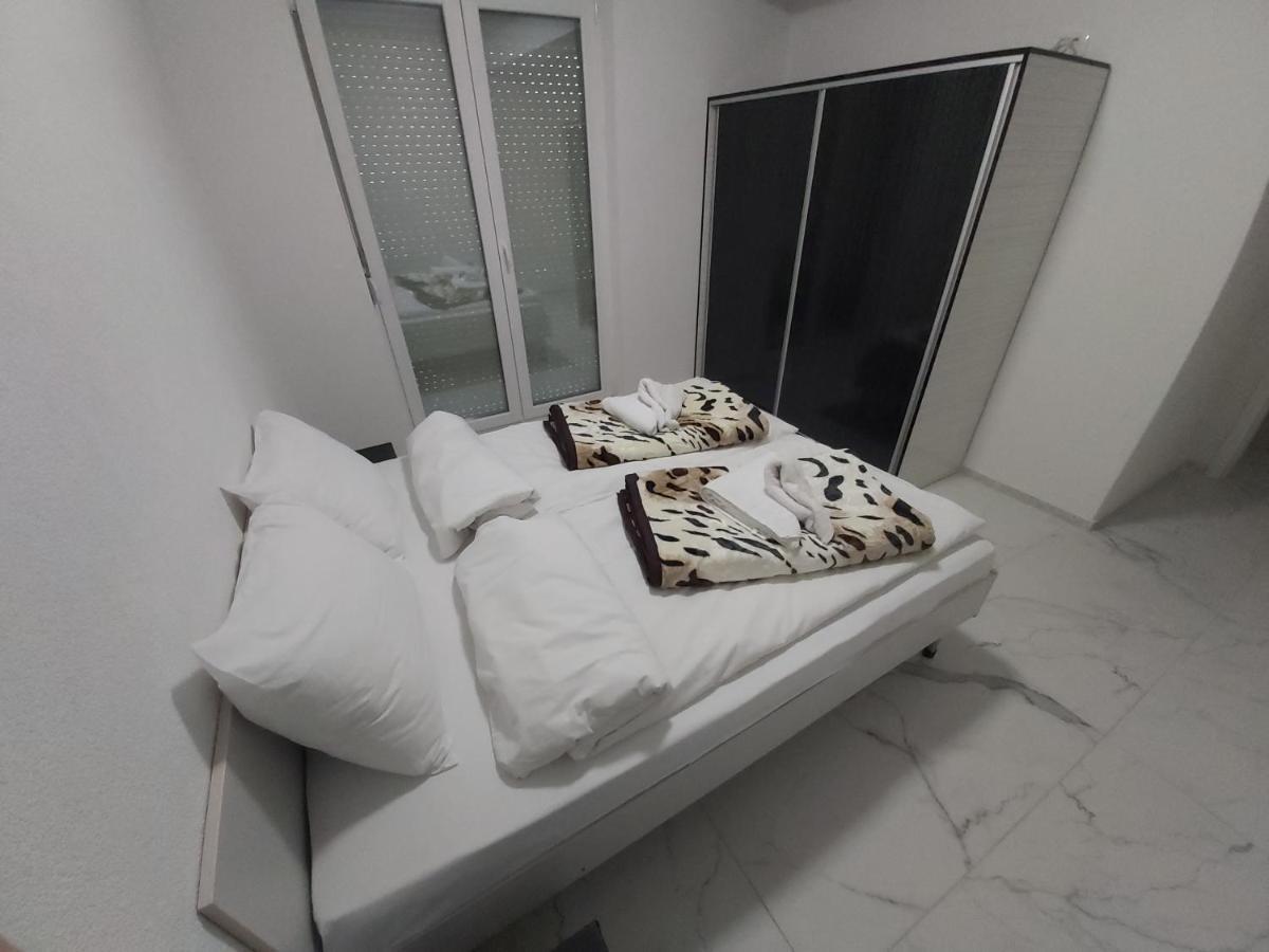 Xxl Apartments City Centar 1 بيتولا المظهر الخارجي الصورة