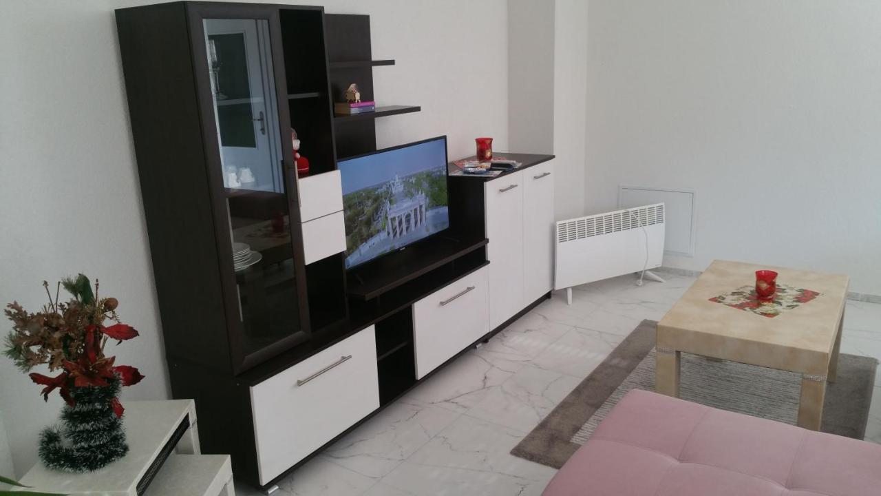 Xxl Apartments City Centar 1 بيتولا المظهر الخارجي الصورة